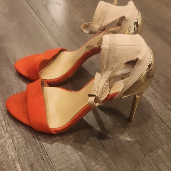 Zara basic heels - Picture 1 of 1